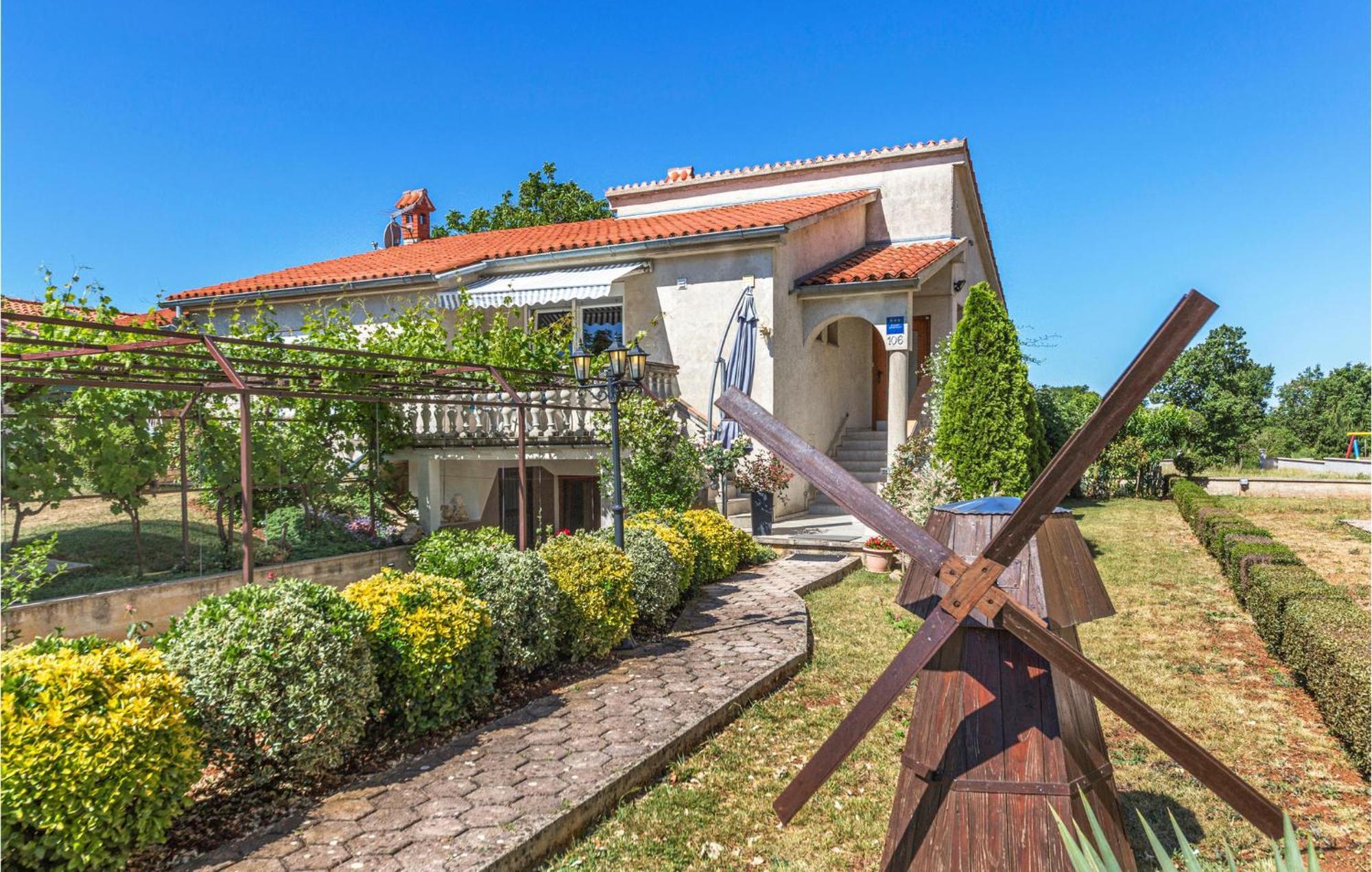 Gorgeous In With Wifi Apartment Pula
